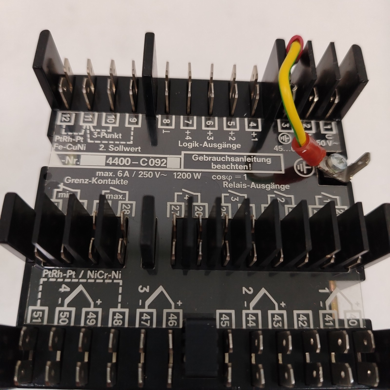 Gossen Metrawatt Camille Bauer 4400-C092 Controller