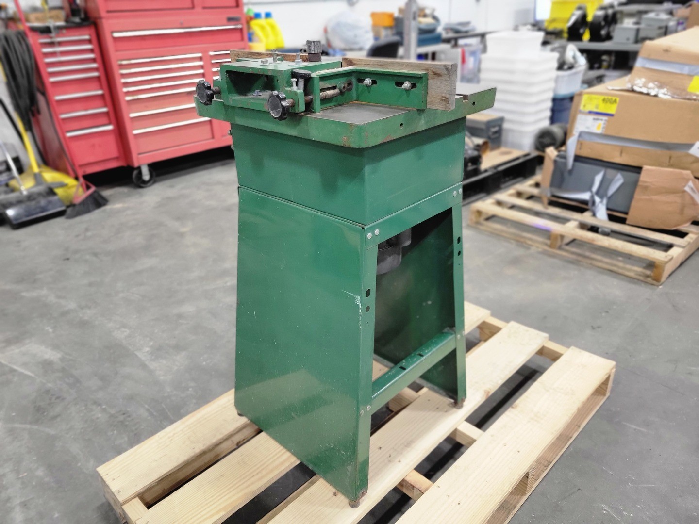 CAV SP-1218A 1 hp, 20" x 10.5" Shaper