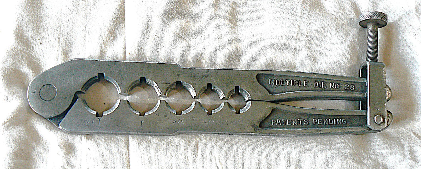 Axel Spindle Threader Repair Chaser Rethreading Die Tool