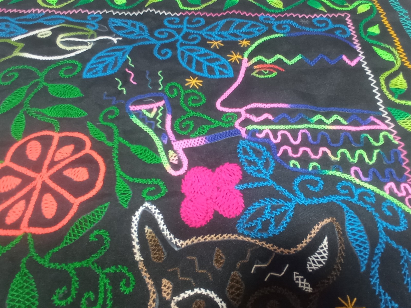 Shipibo Native Hand Embroidery visions textile 29" X 27"