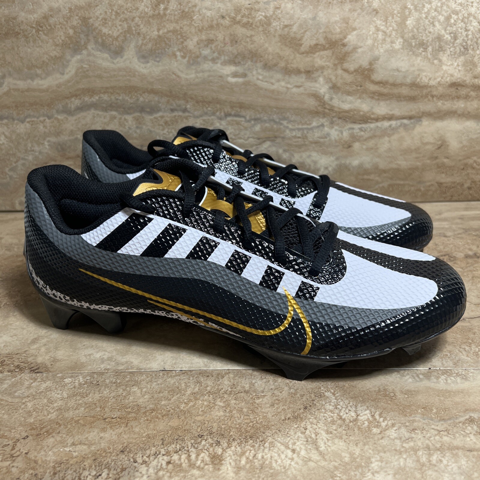 Nike Vapor Edge Speed 360 Football Cleats Black Metallic Gold Cleats Size 8-14