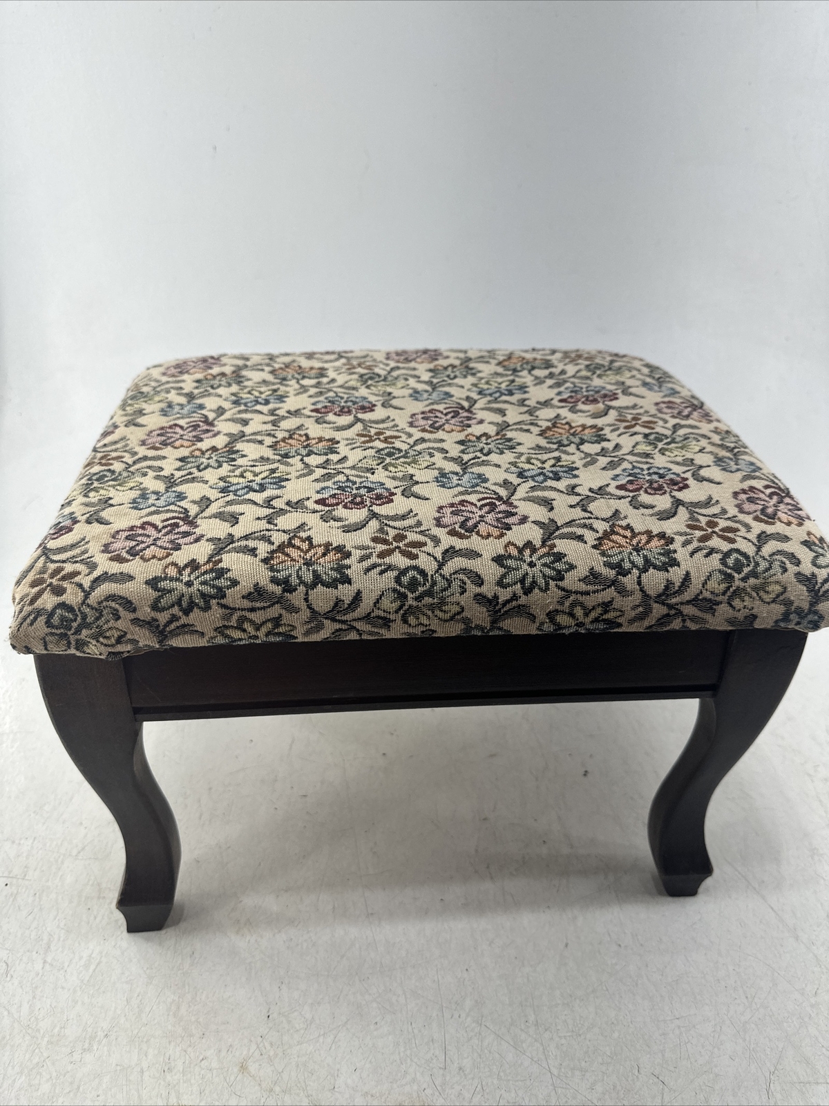 Vintage Electric Heated Foot Stool  USA 14" Long