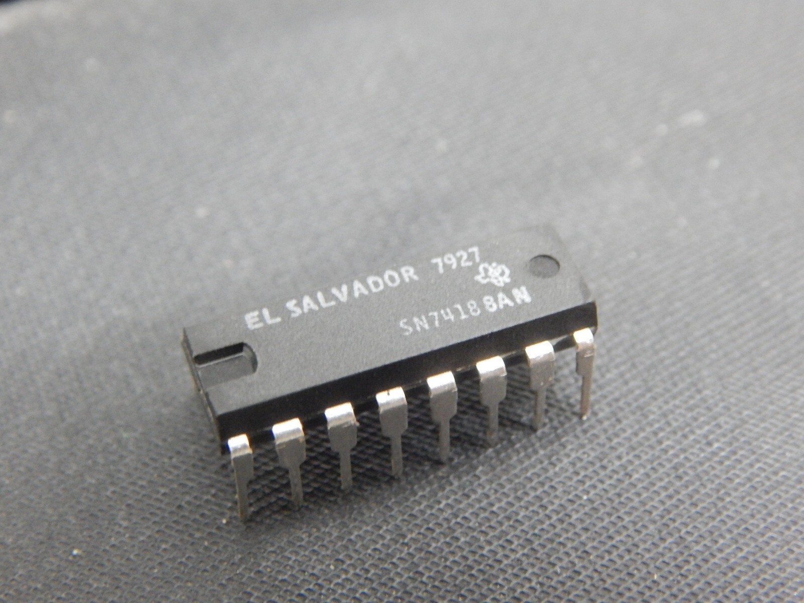 TEXAS INSTRUMENTS TI SN74188AN DIP IC - USA SELLER - LIGHT SPEED SHIPPING