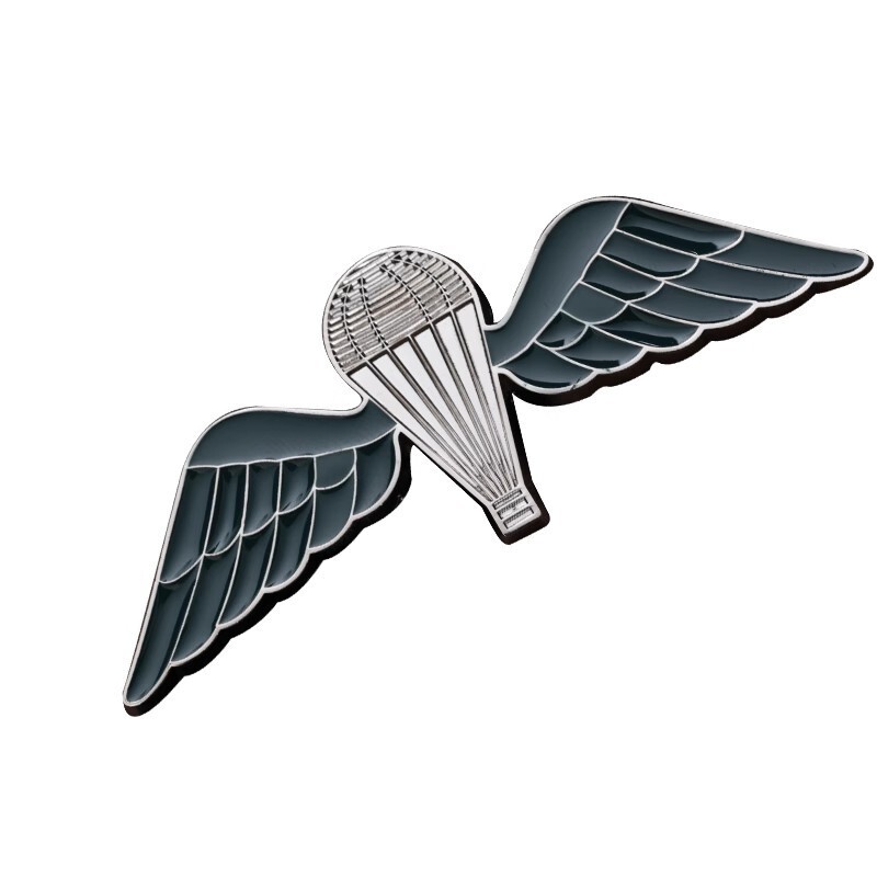BRITISH MILITARY PARACHUTE ARTHUS BERTRAND BADGE WITH BOX REPLICA