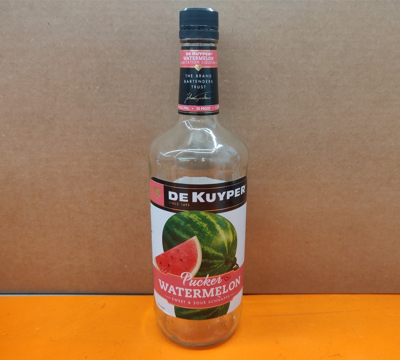 ⭐️⭐️⭐️⭐️⭐️ EMPTY 1L DeKuyper Pucker Watermelon Schnapps Glass Crafts Bottle