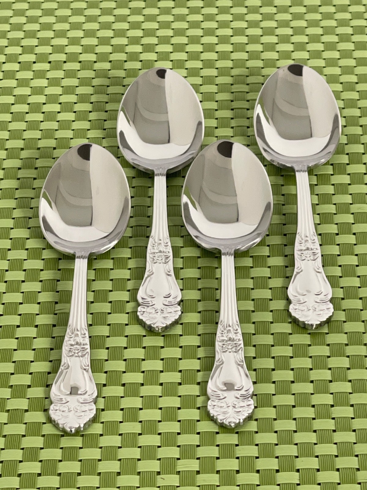 Reed & Barton HAVERSHAM Stainless 4 Teaspoons 18/10 Glossy Flatware - 6 1/4"