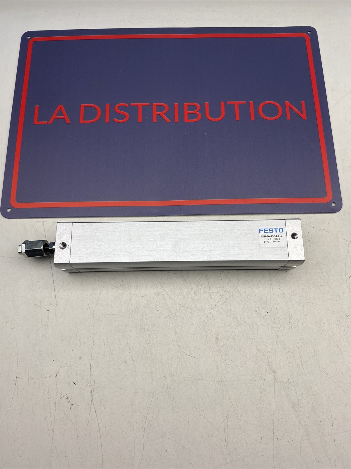 Festo Kompaktzylinder ADN-20-150-I-P-A 536233 pmax. 10bar -NEW PULLOUT
