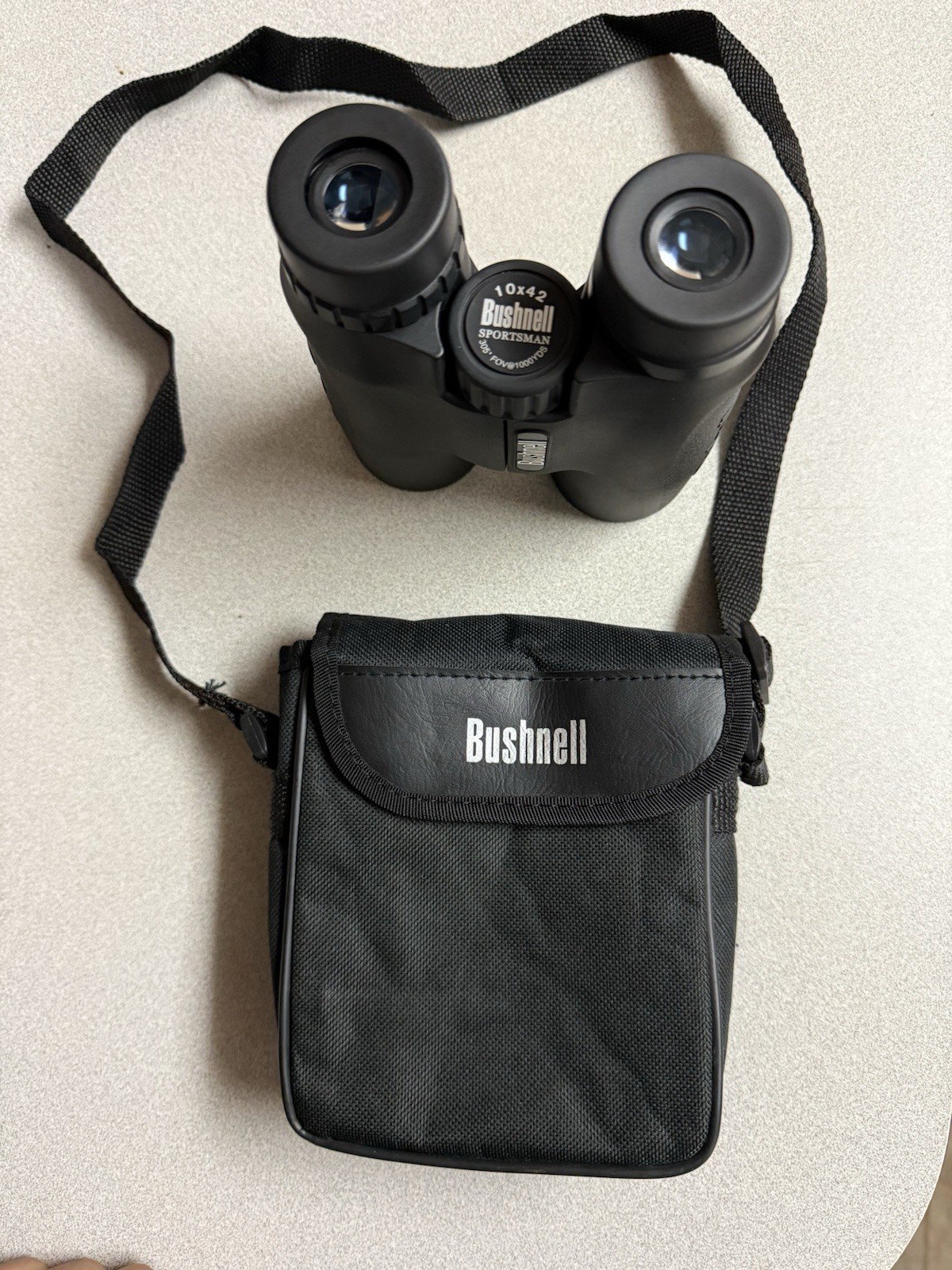 Bushnell Sportsman 10x42 Binoculars Black Hunting 305ft@1000yds FOV