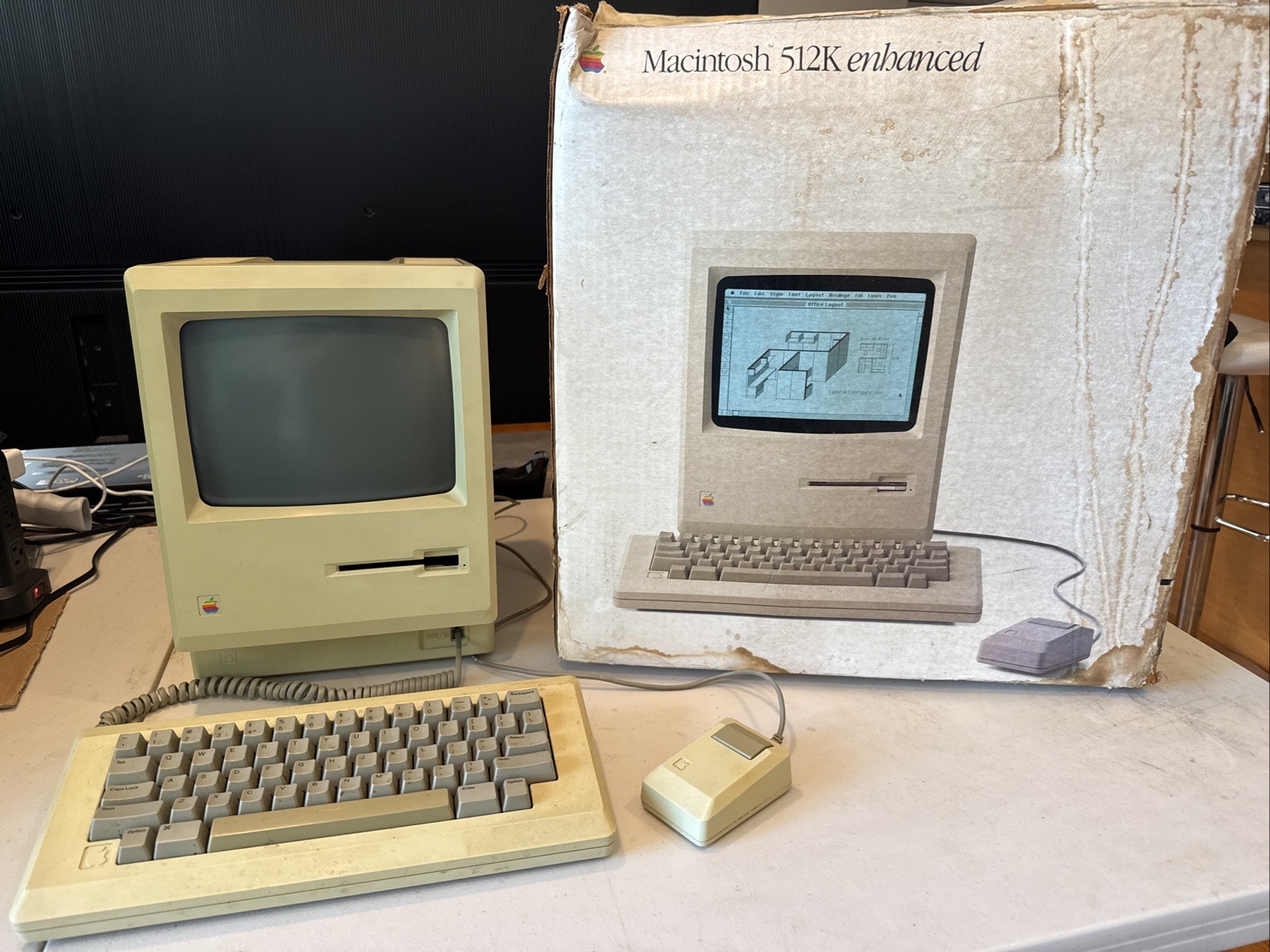 Apple Macintosh 512K M0001W Computer w/ Keyboard Mouse Original Box Untested