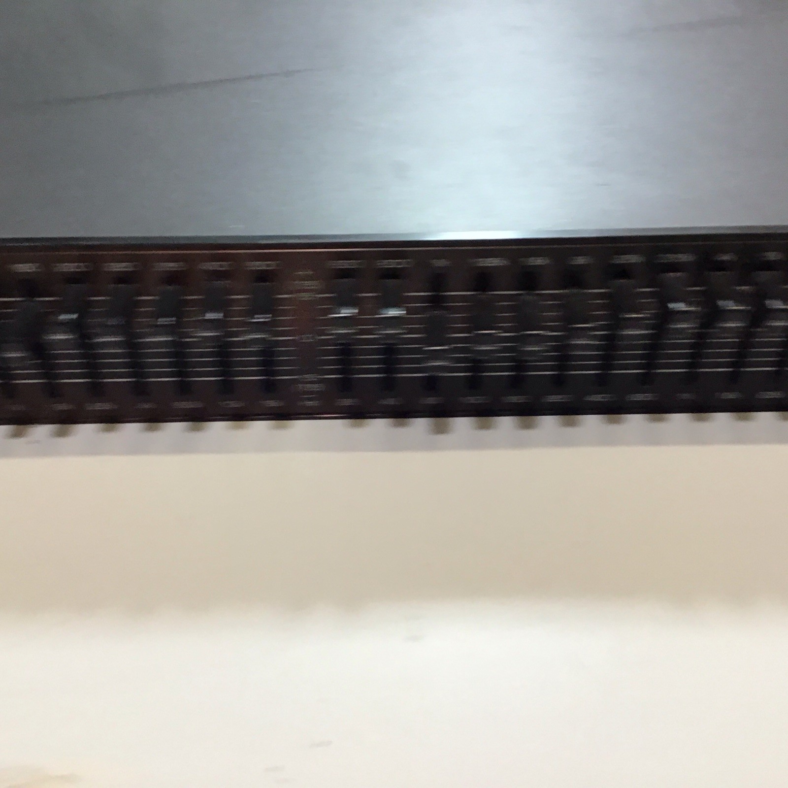 dbx 1531p Stereo/Mono Switchable Graphic Equalizer Used