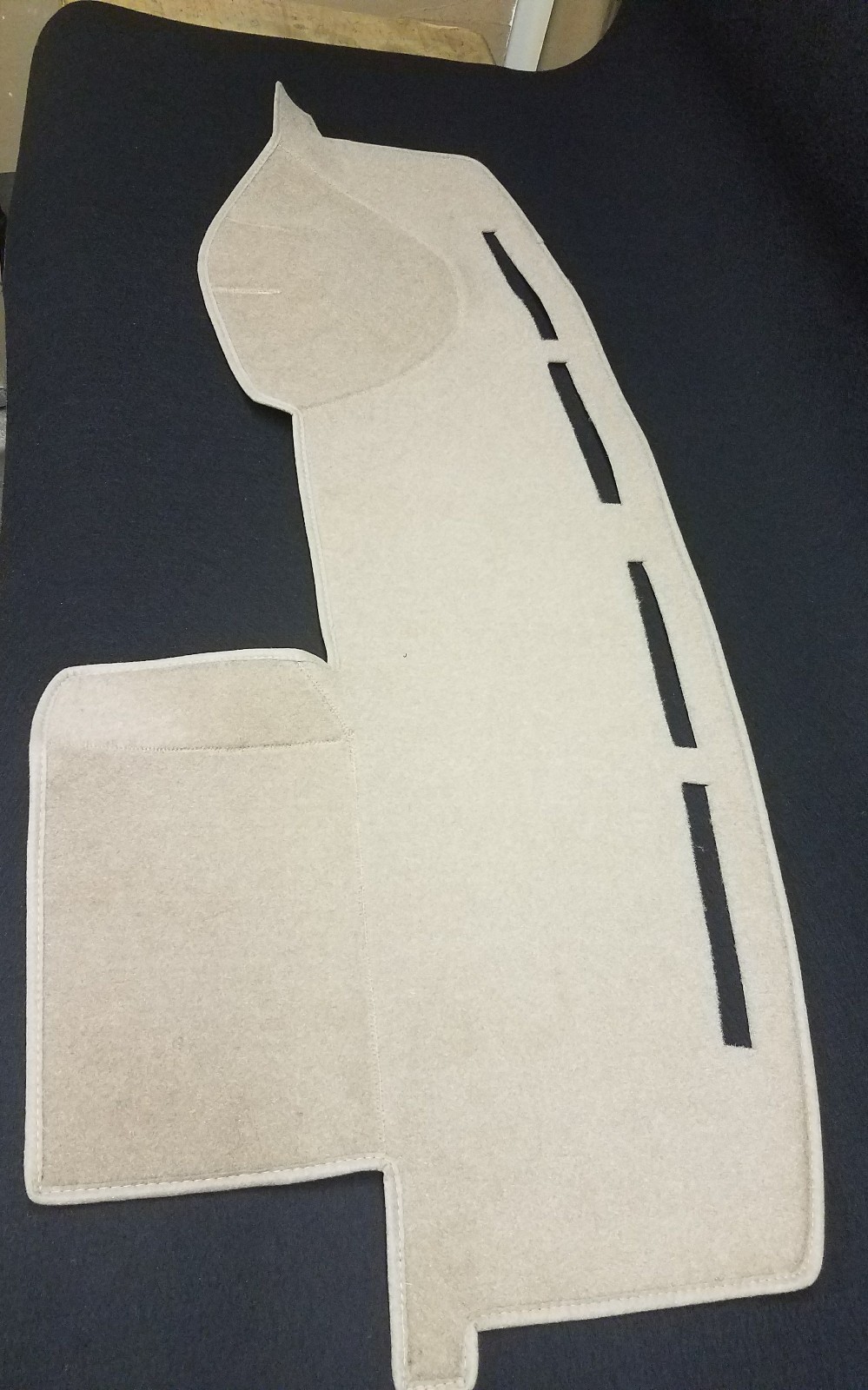 2001-2002-2003-2004-2005 HONDA CIVIC DASH COVER BEIGE POLYCARPET