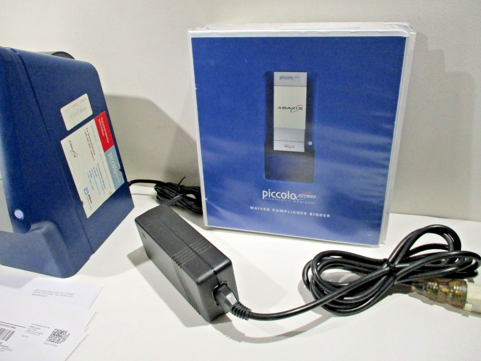 Abaxis Piccolo Xpress Chemistry Blood Analyzer Working w/Accessories