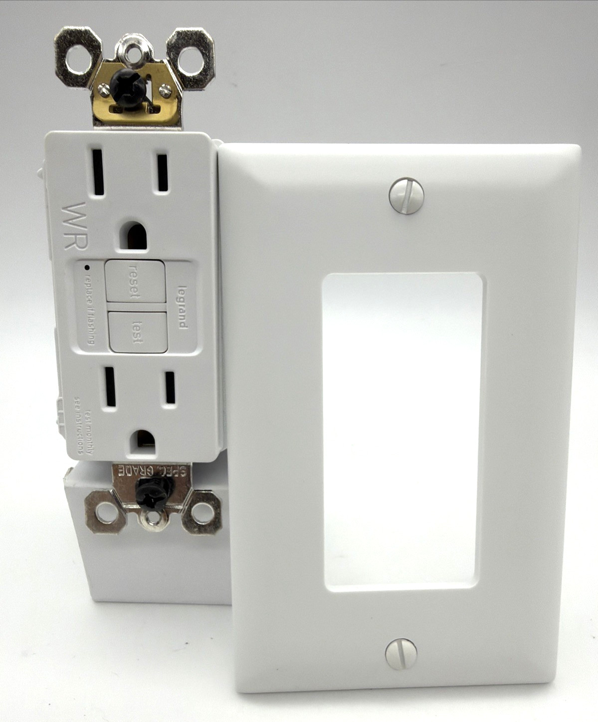 P&S 1597TRWRW 15A GFCI Outlet Self-Test Tamper & Weather Resistant NEW