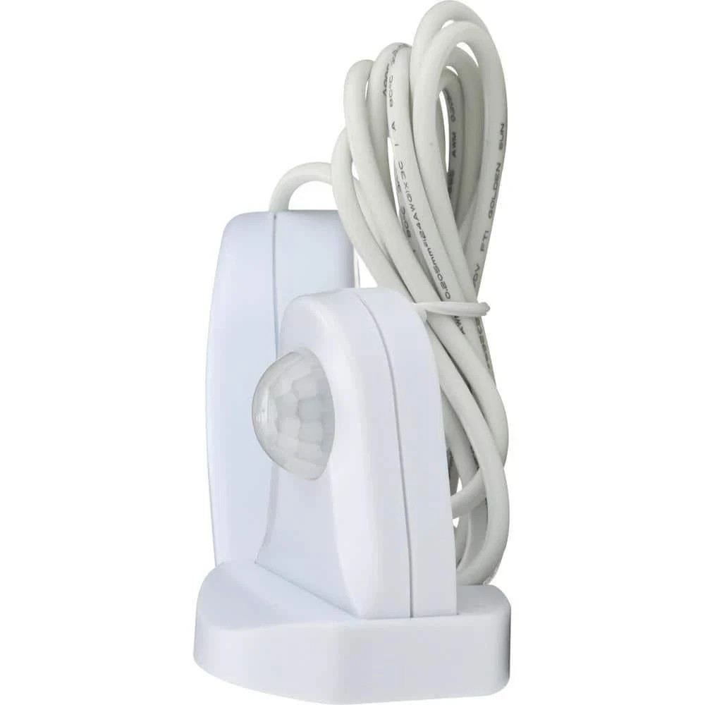 Indoor Plug-In Motion Activated Light Control