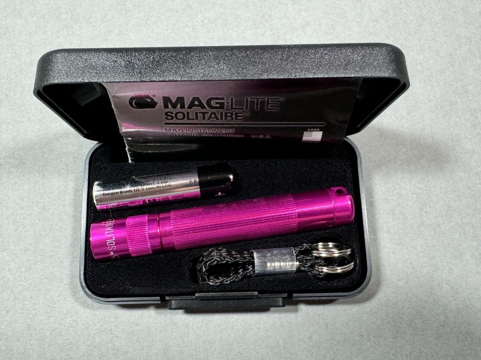 Mag-Lite Solitaire Mini Flashlight Resists Water/Impact USA-Made