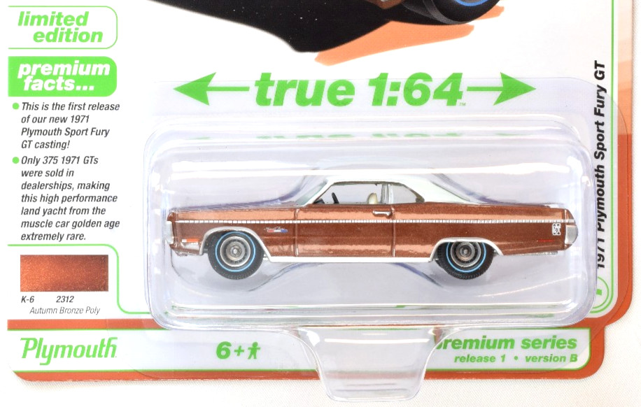 Auto World Vintage Muscle Autumn Bronze Poly 1971 Plymouth Sport Fury GT 1:64