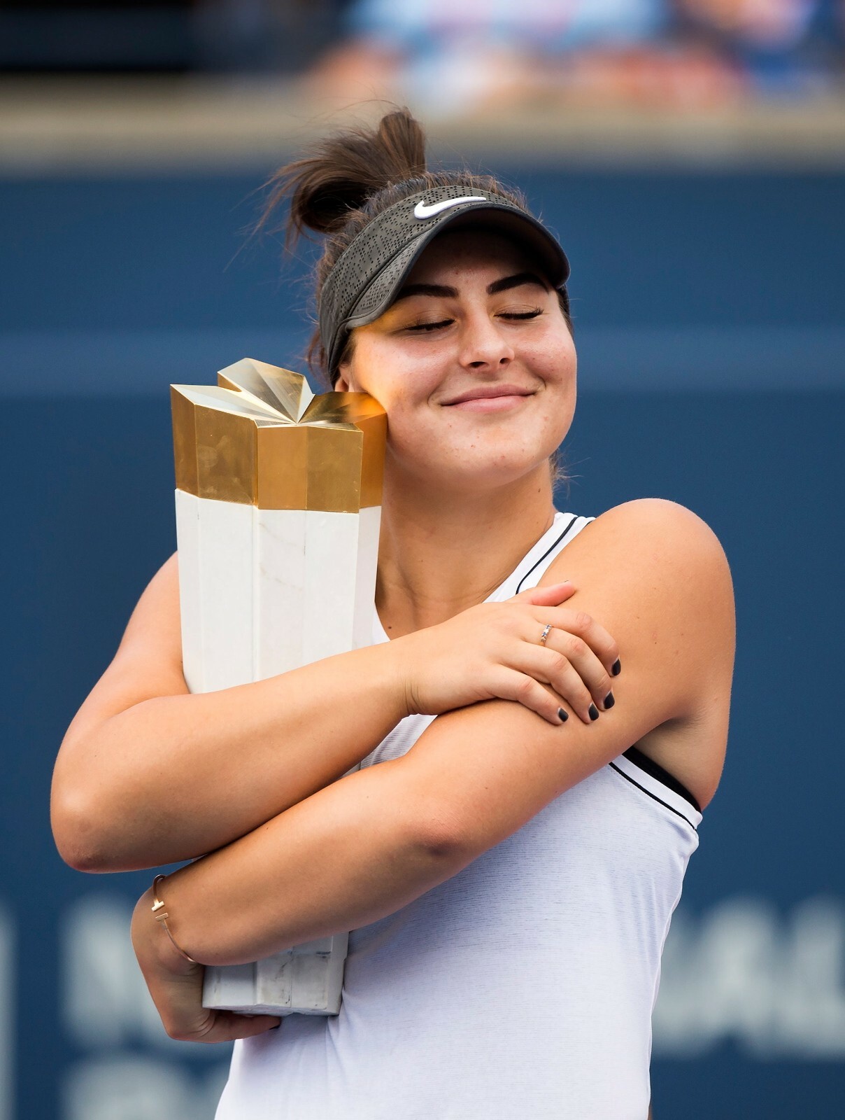 Bianca Andreescu 4x6 unsigned photo