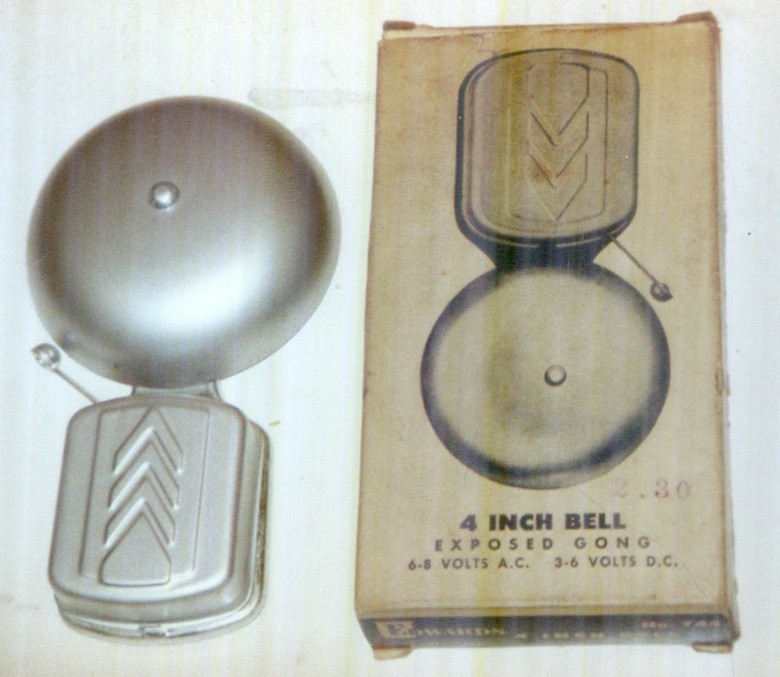 Vintage Edwards 4 Inch Bell Exposed Gong No. 744 Doorbell New in Box NOS