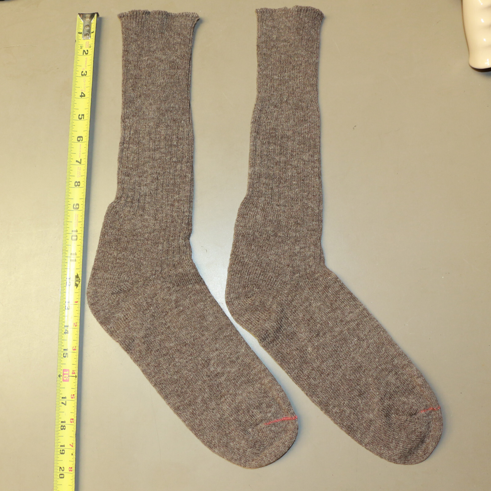 100% Wool Swedish Crew Hiking/Work Socks for Men Warm Thick LARGE 9.5-12 3.3oz