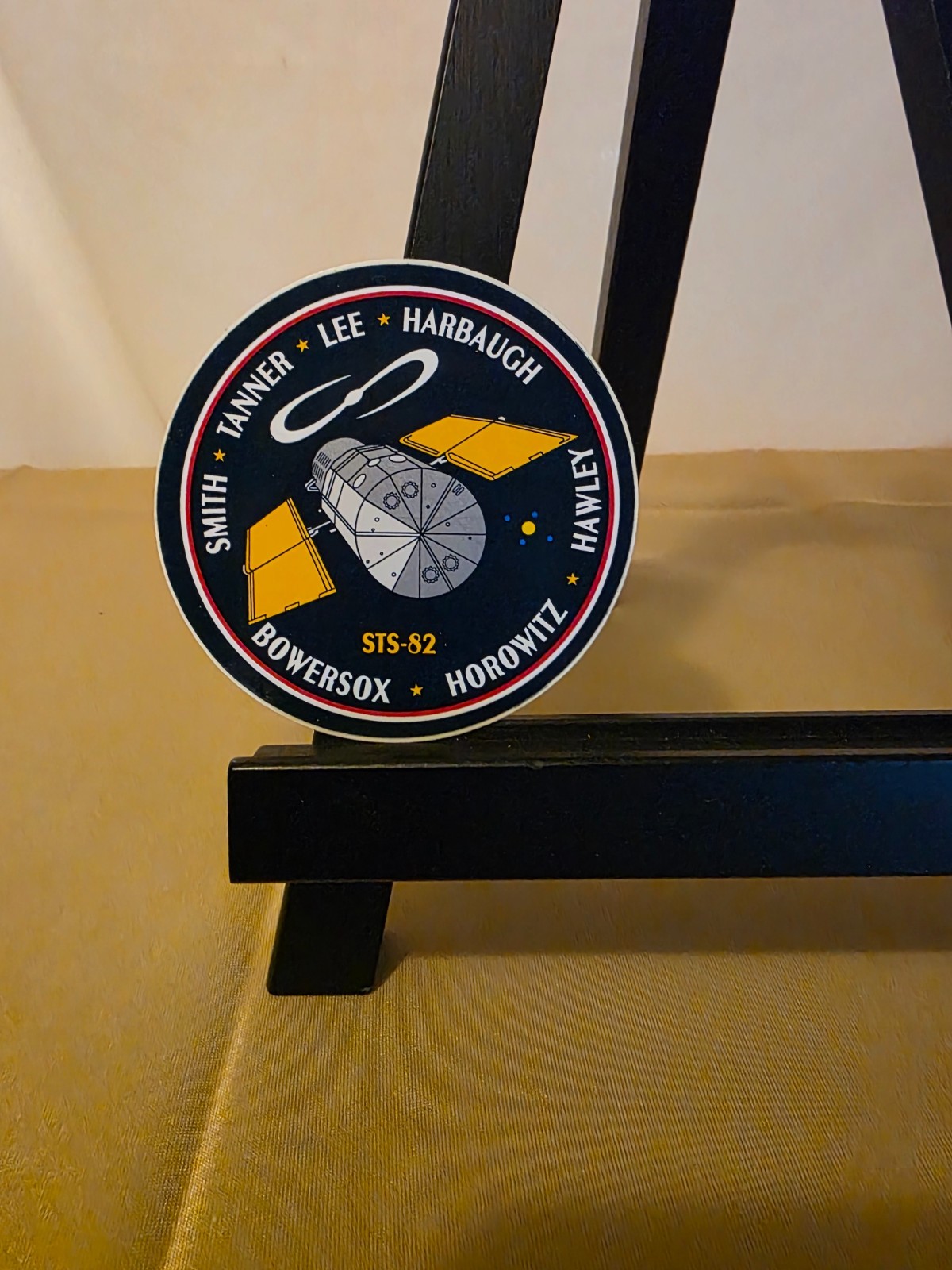 NASA SPACE SHUTTLE STS-82 Crew Patch Sticker - 3 1/2 inches