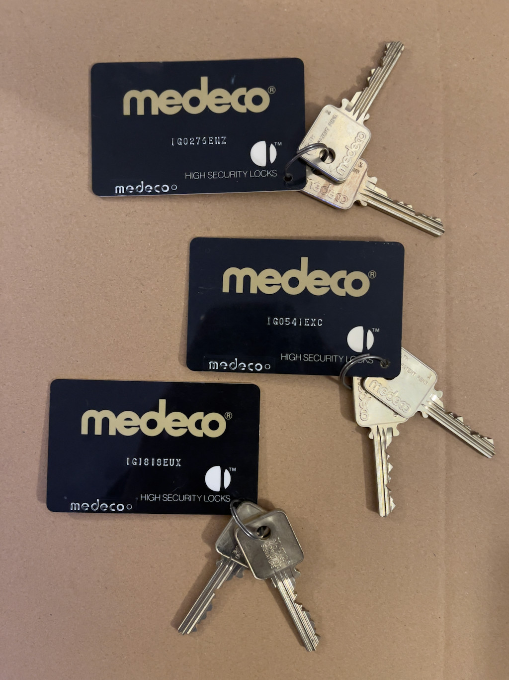 NEW Medeco High Security 1G Biaxial 2 Precut Keys with 1 Card (6-pin)