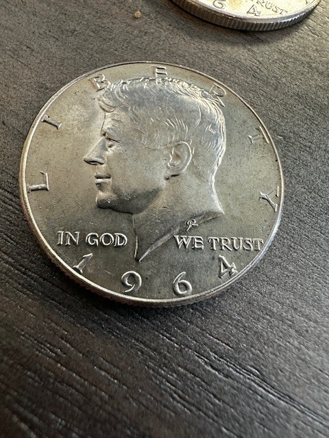 4 Kennedy Half Dollars 90% Silver Lot Of 4 1964 brilliant gorgeous bright