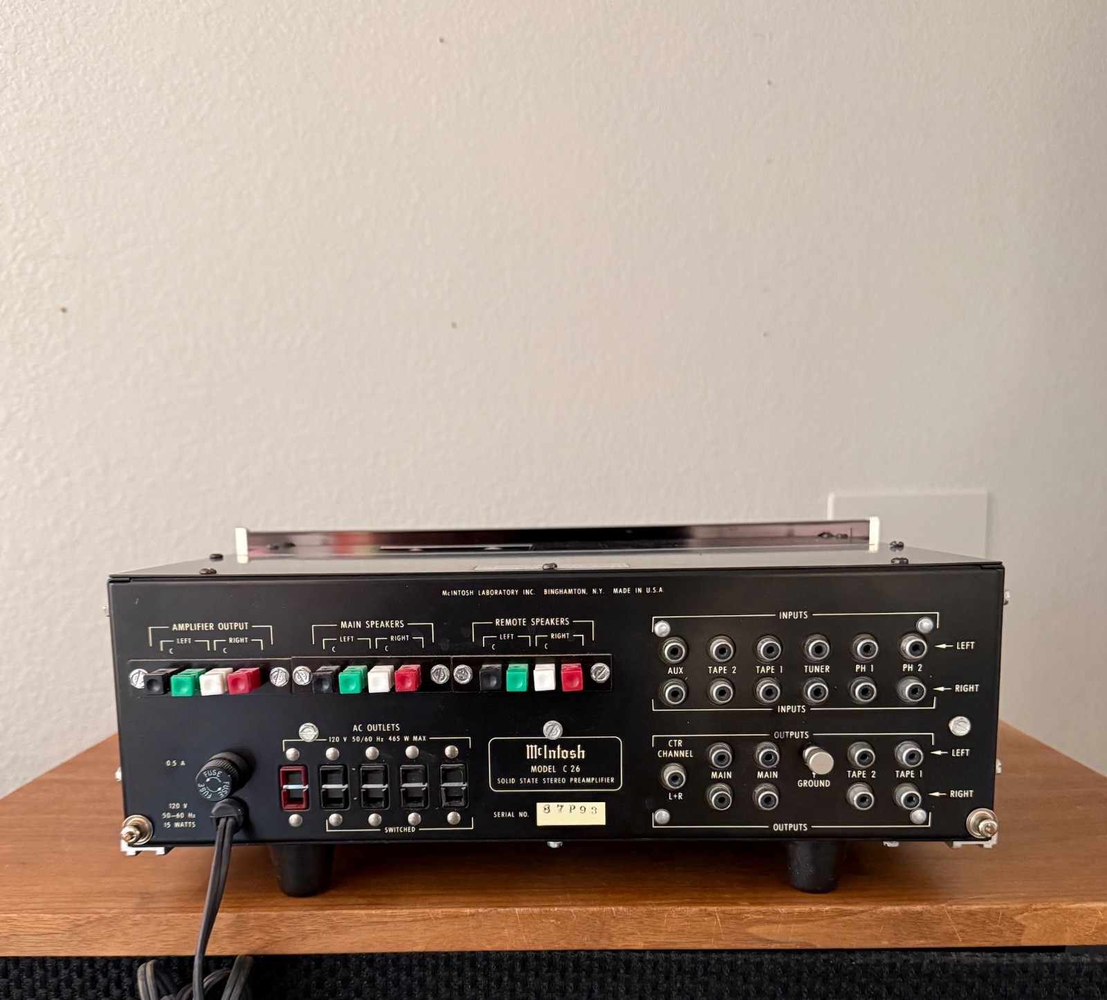 McIntosh c26 Solid State Preamplifier