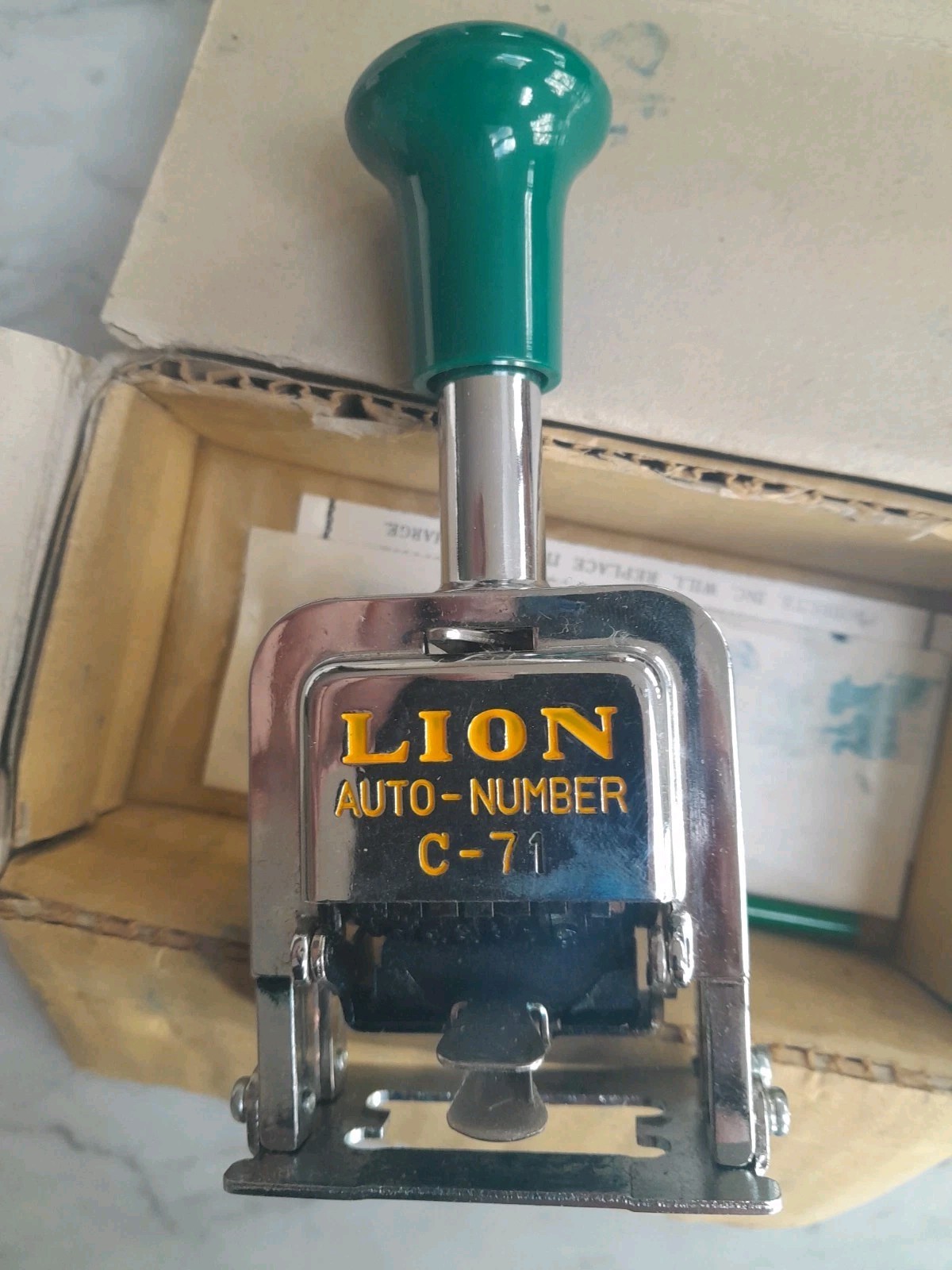 Lion Auto Numbering Machine Model C71 Vintage Used Working Made in Japan