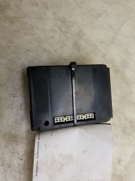 98-00 LEXUS GS300 MULTIPLEX NETWORK BODY CONTROL MODULE ECM ASSEMBLY