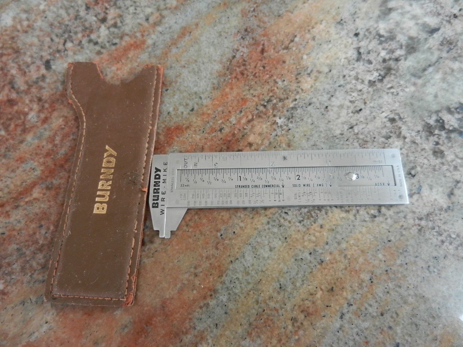 Burndy Wire Mike Wire Gauge Micrometer Pocket Caliper Tool  w/Sleave Minty