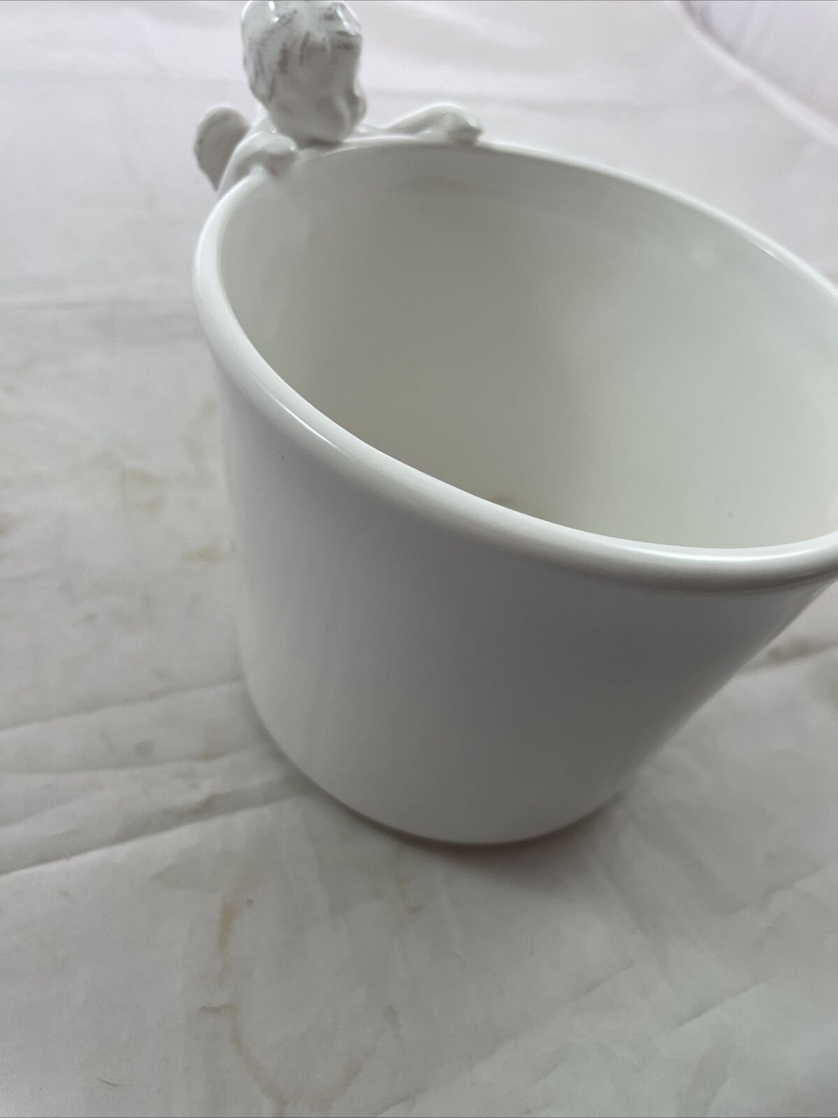 Round Planter Vase WIth Angle on Side 4"