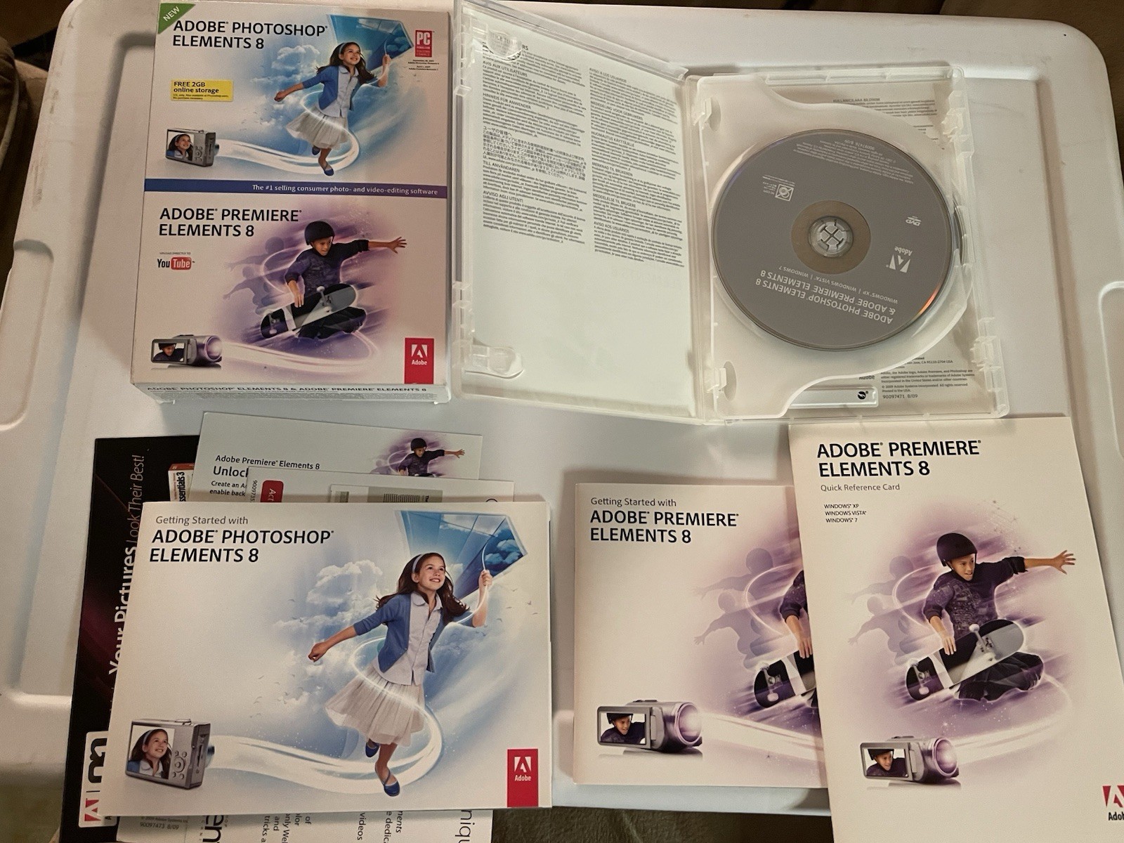 CD ROM Adobe Photoshop Elements 8 & Premiere Elements 8