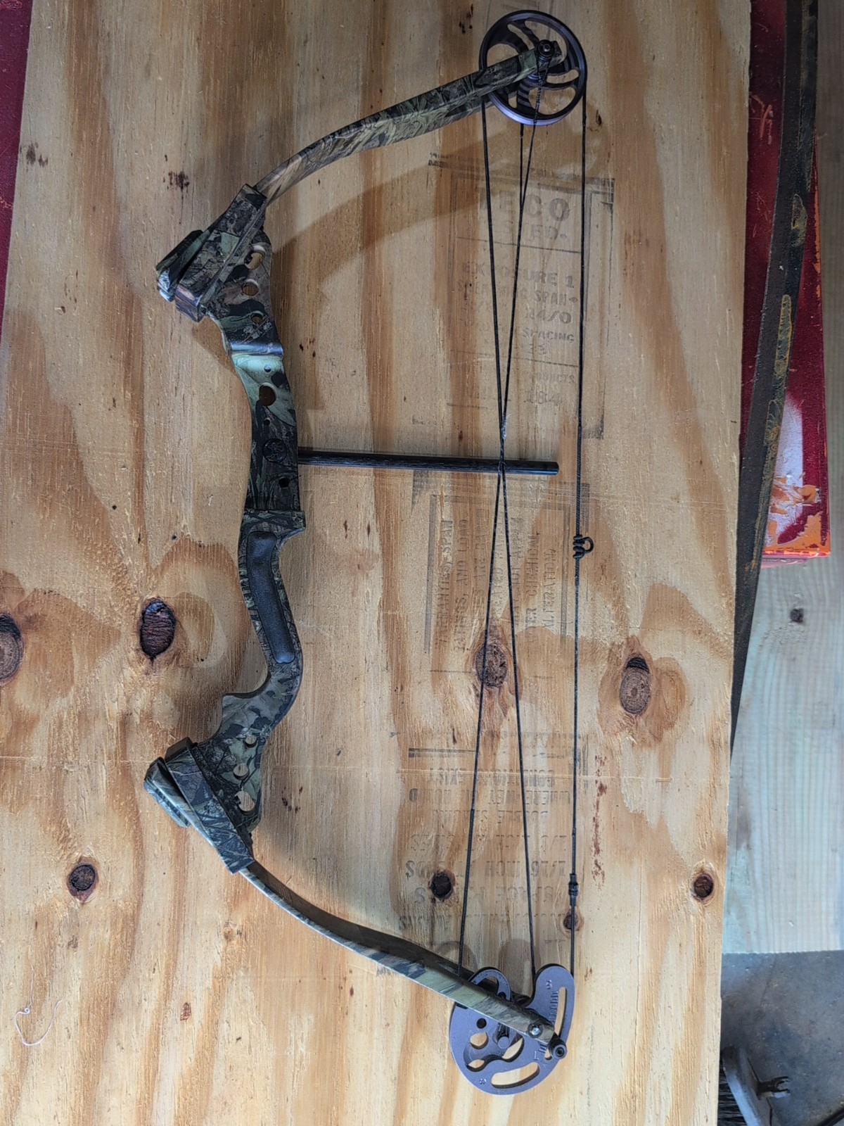 Bowtech Rascal Right Hand Youth Bow