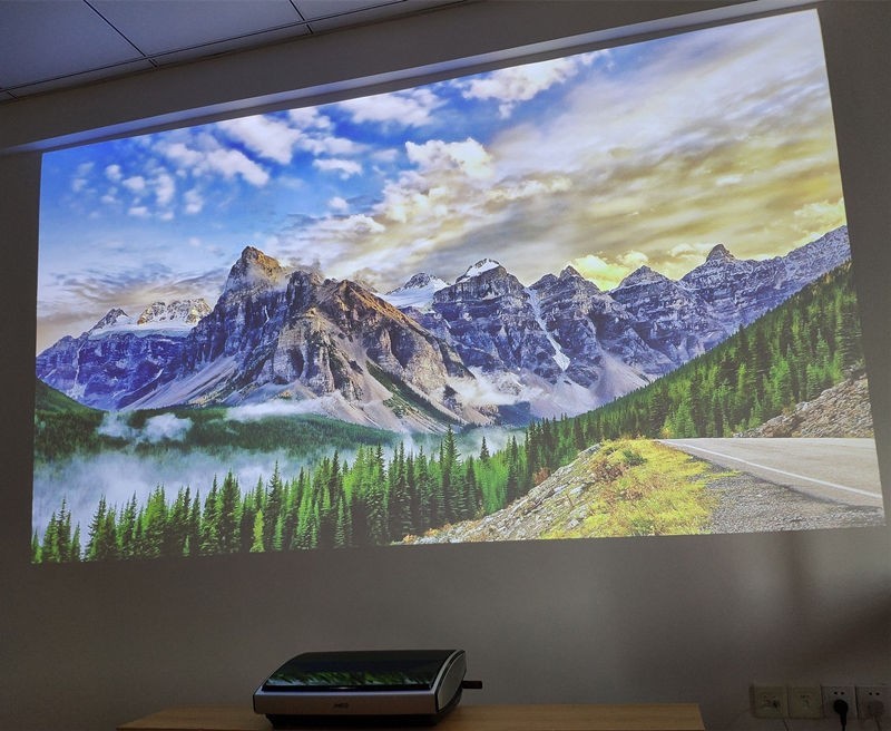 JMGO U1 4K UST Laser DLP Projector English Language Model