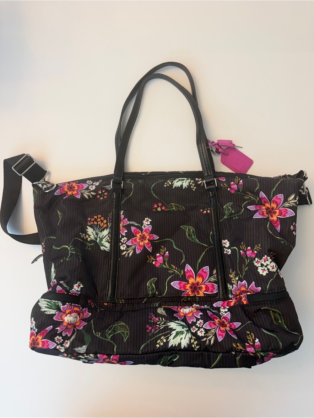*New* Vera Bradley Midtown Travel Bag