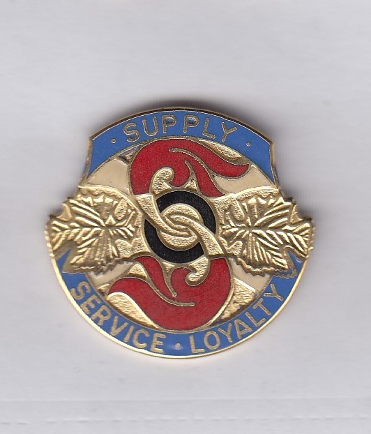 US Army 300th Support Bn Quartermaster QM Supply crest DUI badge G-23
