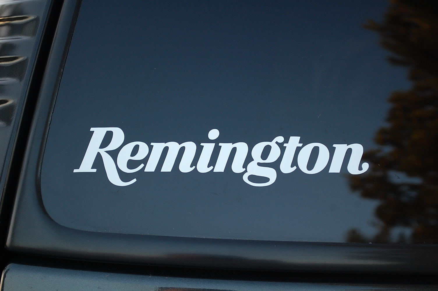 Remington Vinyl Sticker Decal Choose Size&Color! Firearm Hand Gun Rifle (V118)