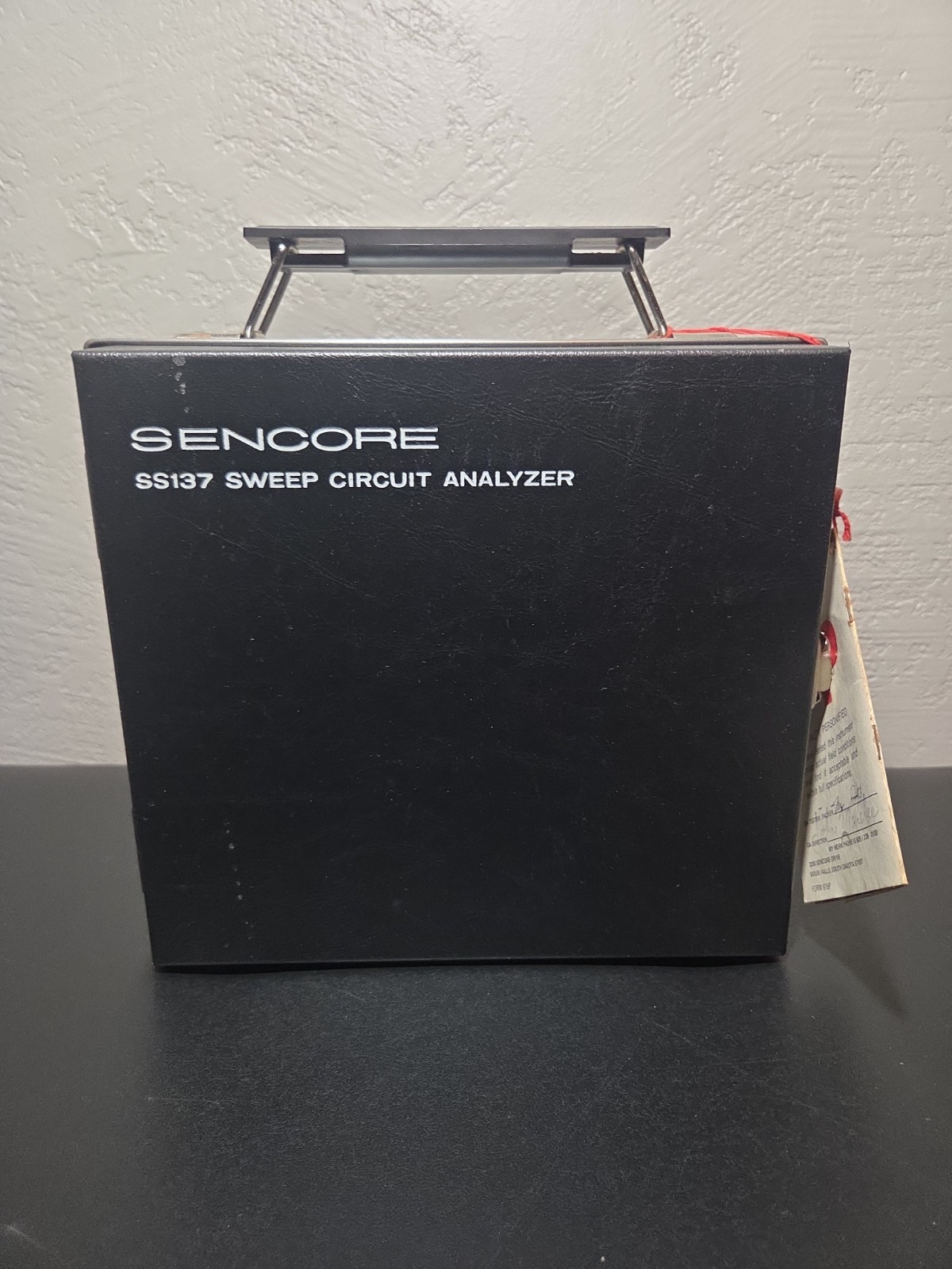Sencore SS137 Sweep Circuit Analyzer - Power On - Untested