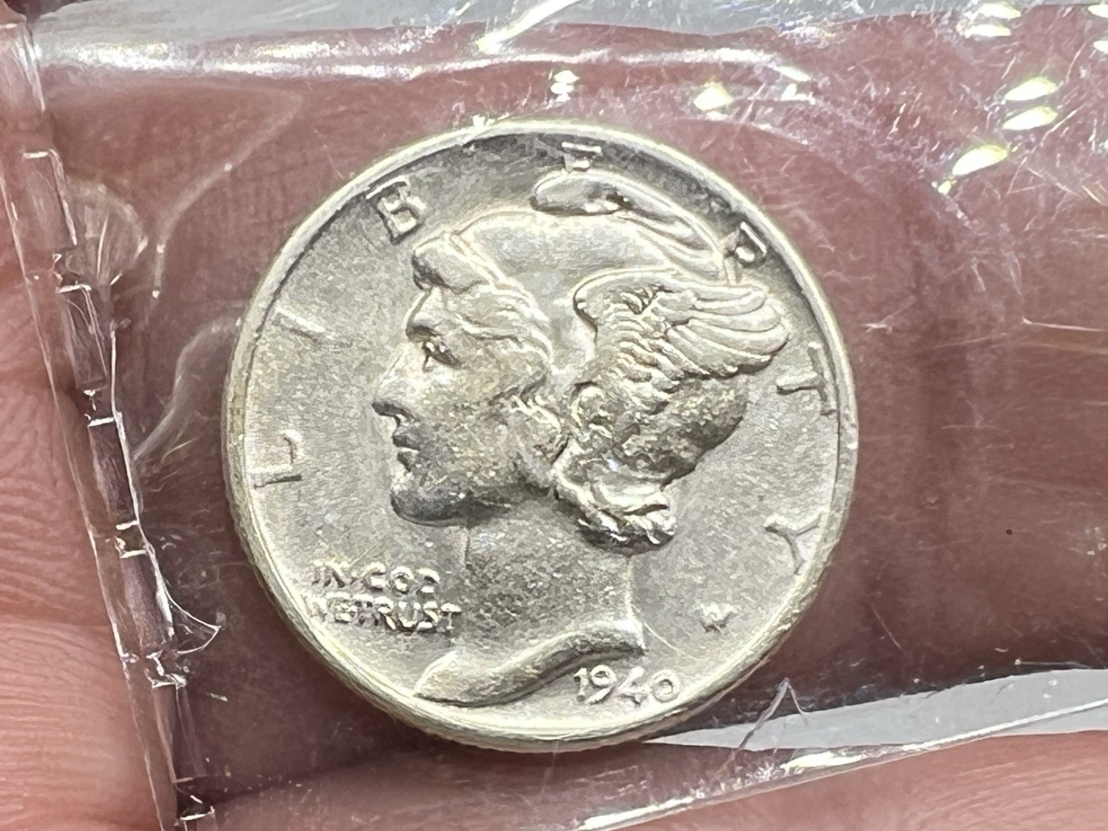 2 Shiny Mercury Dimes 1940 & 1945D Nice 90% Silver Coins