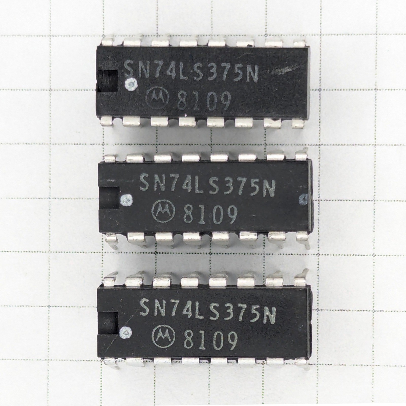 3x Motorola SN74LS375N Quad Bistable Latches 16-Pin DIP IC Vintage -e26