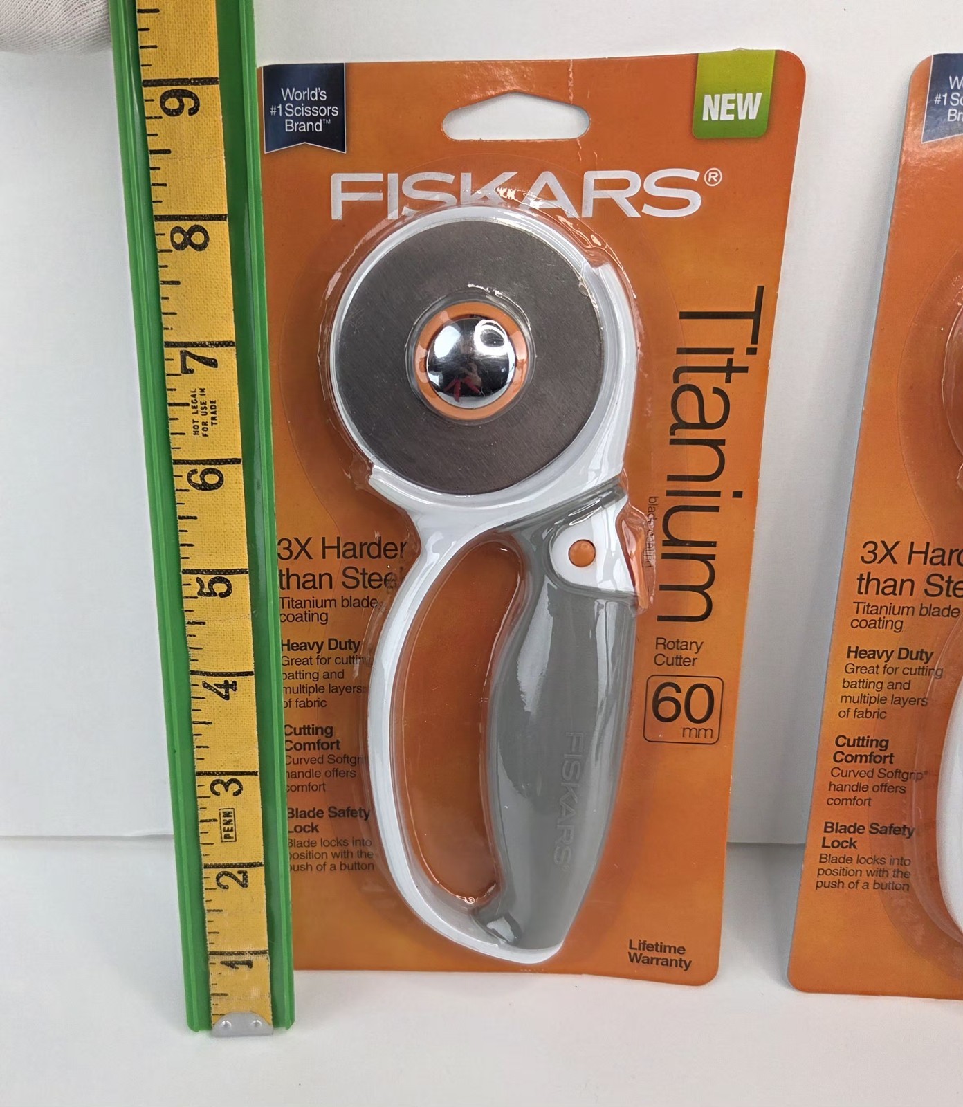 Fiskar Rotary Cutters Set-2 60mm Titanium Blade Coating Medium Duty