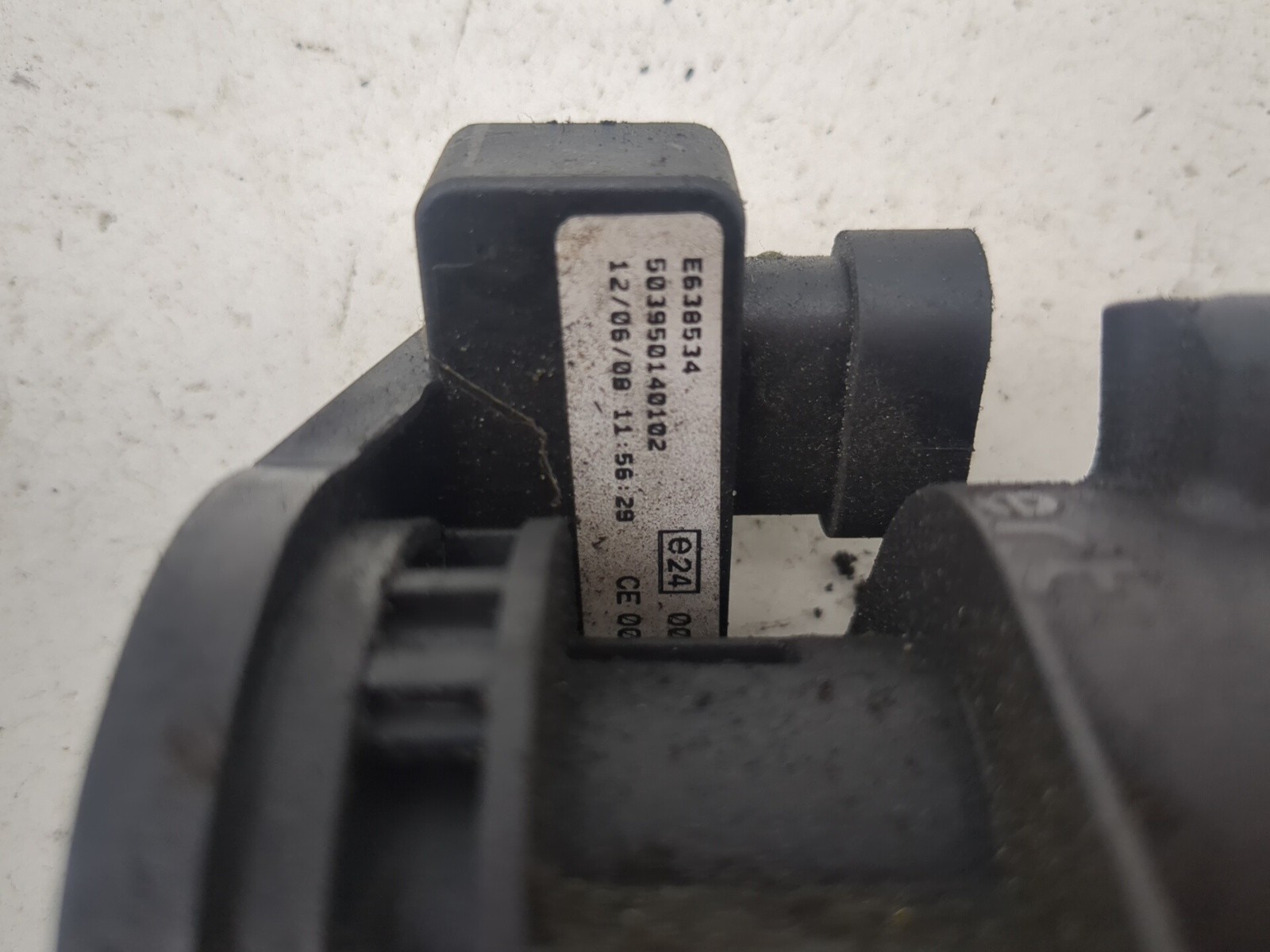 08-13 Piaggio MP3 400 Front Ignition with Key Set