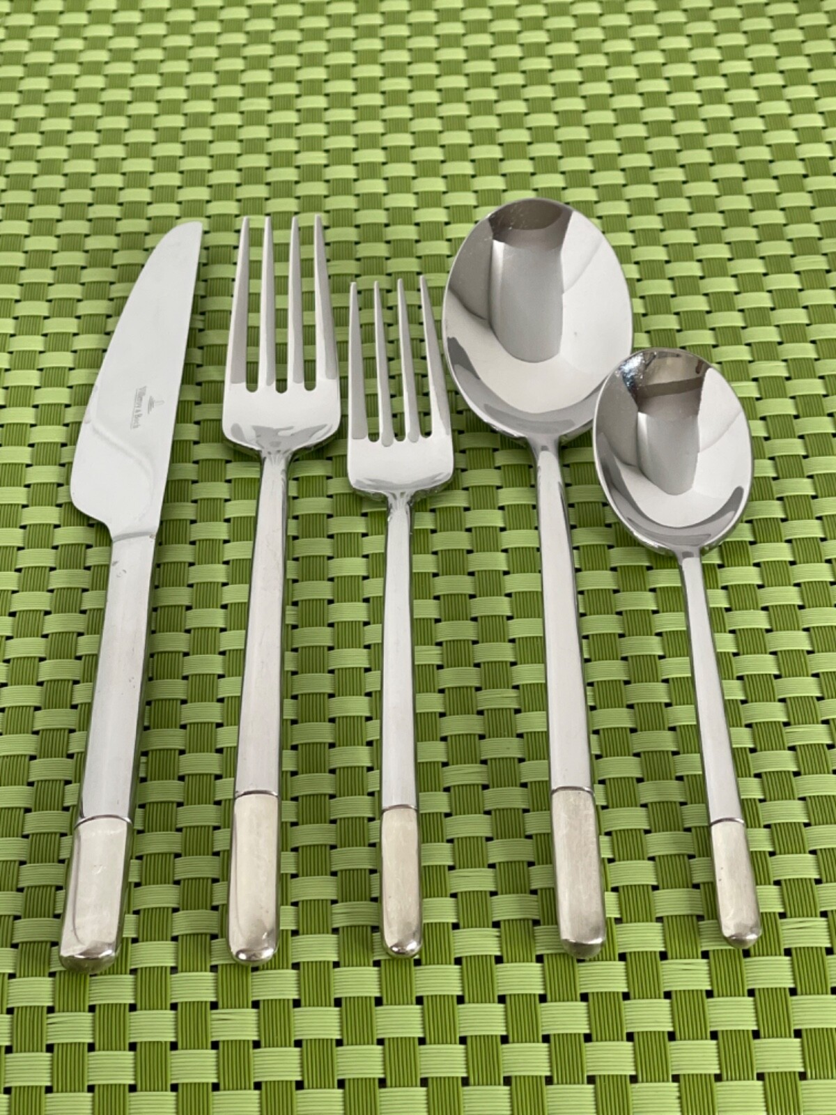 Villeroy & Boch ELLA Stainless 18/10 Glossy Gold Tip Smart Choice Flatware B78G