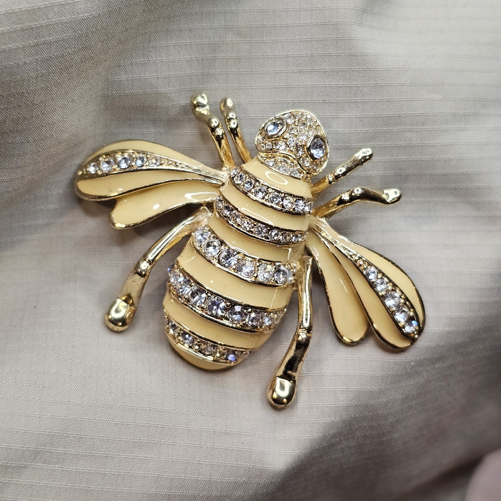 Gold Tone Enamel & Rhinestone Honey Bee Brooch Pin