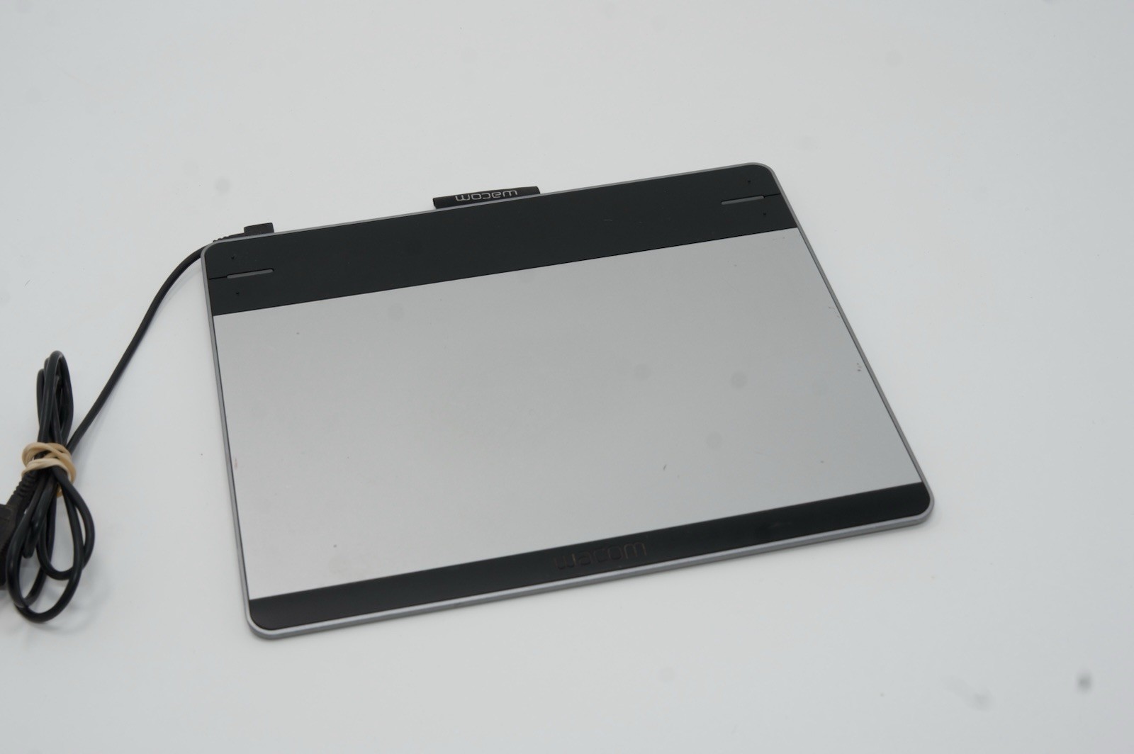 Wacom CTL-480 Intuos Small Pen Tablet Cable Bag CD Guide - No Pen