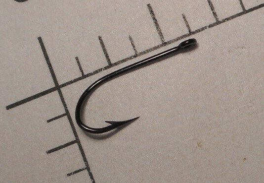 100 MUSTAD Hooks #11 FLY tying Kendal KIRBY RINGED BLACK/JAPANNED 2XSTRONG 4195
