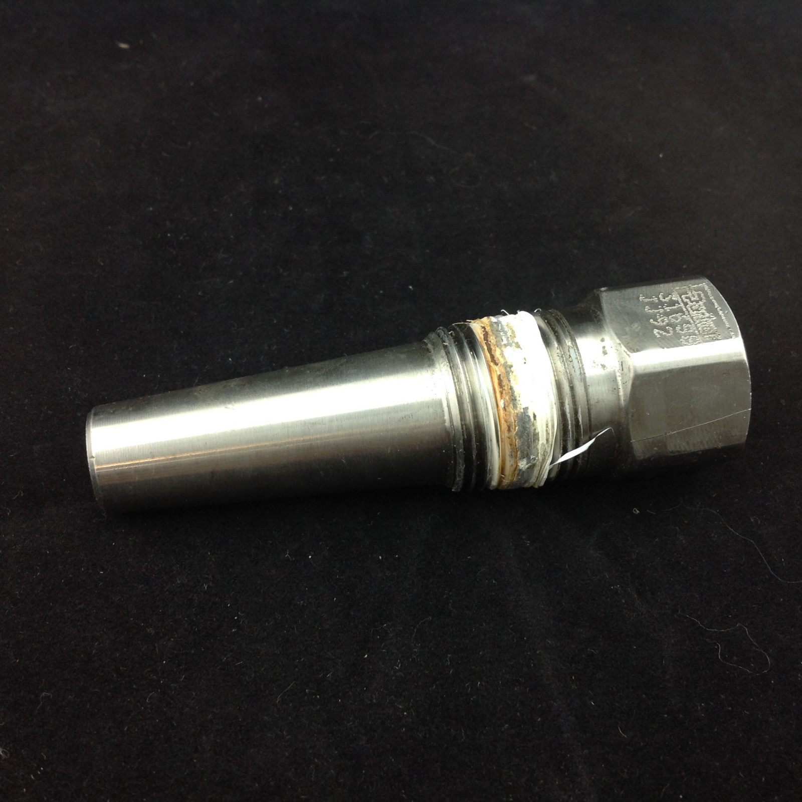 Parker 316SS JJ92 1/2 inch FTP x 3 inch Stem Protection Tube Thermowell