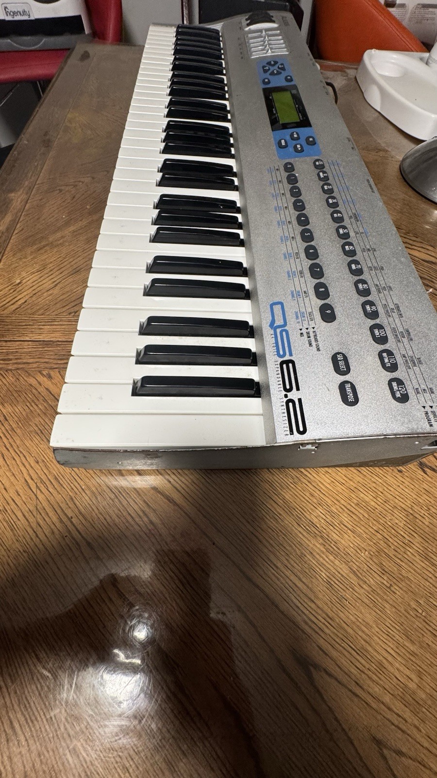 Alesis QS-6.2 Keyboard Synthesizer