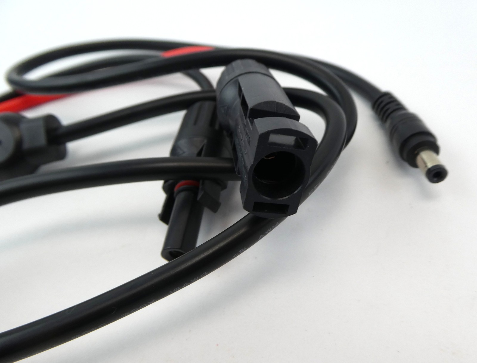 Solar Panel Adapter Cable M-4 to DC 5.5 x 2.1mm