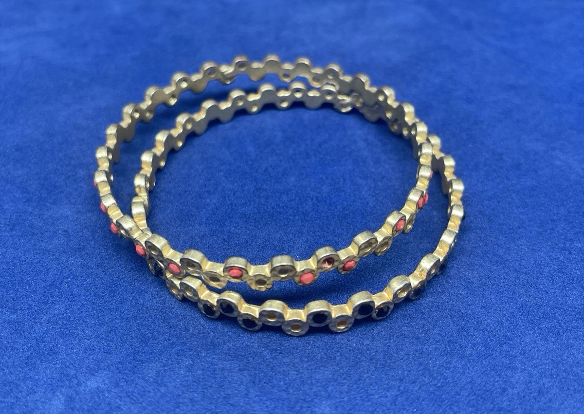 Set Of Two Stackable Rigid Gold Tone Bracelet Set Coral Black Stones 3”x.5”